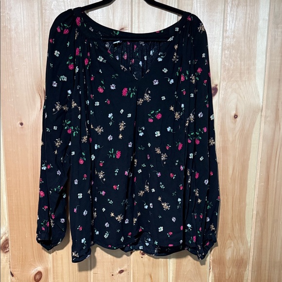 Flowered blouse - Picture 1 of 4